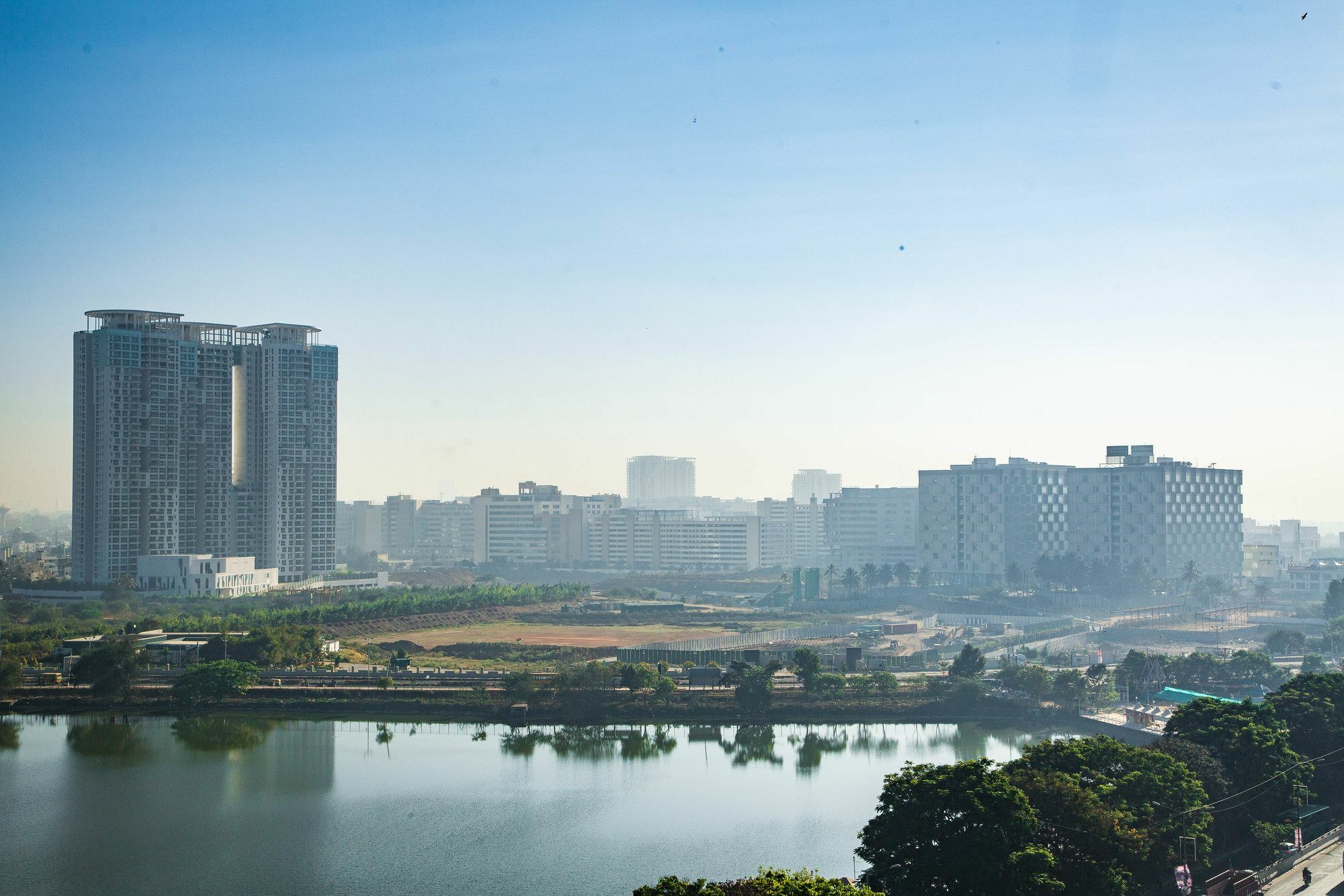 Courtyard By Marriott Bengaluru Hebbal Hotel Ngoại thất bức ảnh